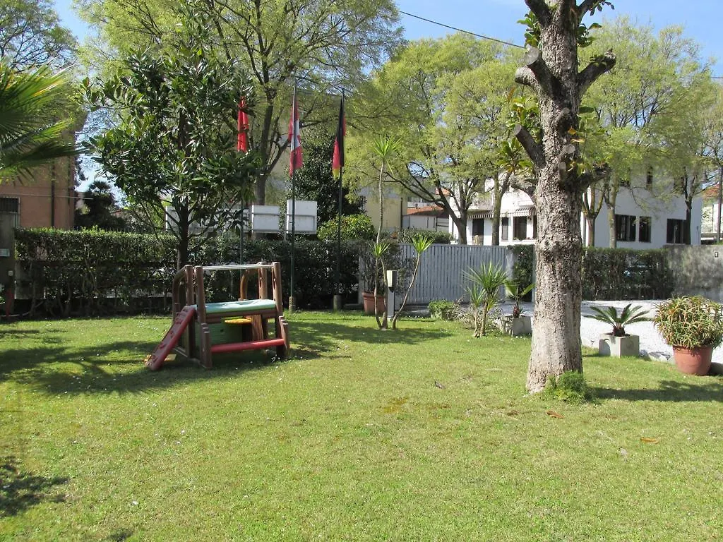 Hotel Roby Marina di Massa